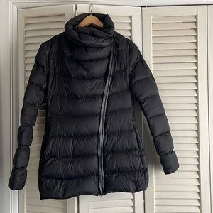 Mackage black puff down jacket zip off sleeves for vest size small